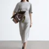 Asymmetrisches Midikleid aus T-Shirt-Material