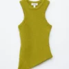 Asymmetrisches Tanktop aus Rippenstrick