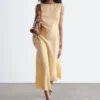 Ausgestelltes Midikleid aus Leinen