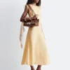 Ausgestelltes Midikleid aus Leinen