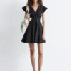 Ausgestelltes Minikleid