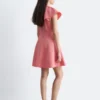 Ausgestelltes Minikleid