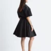 Ausgestelltes Minikleid mit Kordelzug