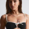 Bandeau-Bikini-Oberteil mit Bindeband vorne