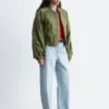 Barrel-Jeans mit weitem Bein
