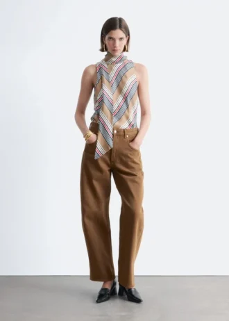 Barrel-Jeans mit weitem Bein