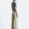 Barrel-Jeans mit weitem Bein