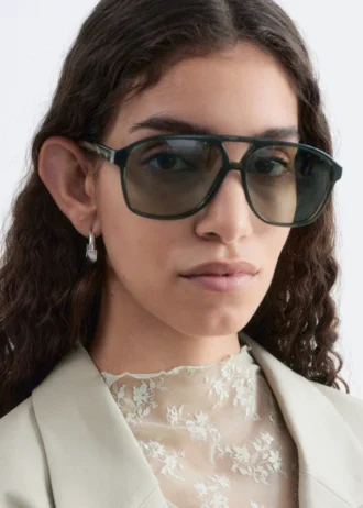 Übergroße Sonnenbrille für Piloten