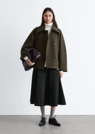 Übergroße Wolljacke