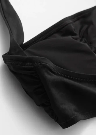 Bikini-Oberteil mit Neckholder