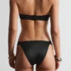 Bikini-Slip mit Rüschen