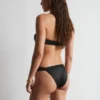 Bikini-Slip mit Rüschen