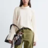 Bluse mit gefaltetem Stehkragen