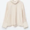 Bluse mit gefaltetem Stehkragen