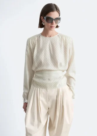 Bluse mit gerafftem Gürtel