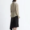 Bluse mit gerafftem Rücken