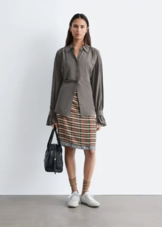 Bluse mit gerafftem Rücken und Bindeband