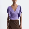 Bluse mit Rüschen und V-Ausschnitt