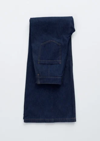 Bootcut-Jeans mit Wickelnähte