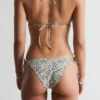 Beste Übereinstimmung  Bikini-Slip mit seitlichen Bändern