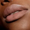 Early Sepia Satin-Lippenstift