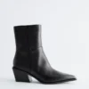Elegante Cowboy-Stiefel aus Leder