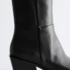 Elegante Cowboy-Stiefel aus Leder