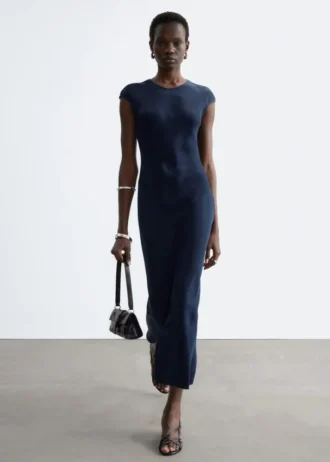 Figurbetontes Maxikleid aus Satin
