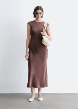 Figurbetontes Maxikleid aus Satin