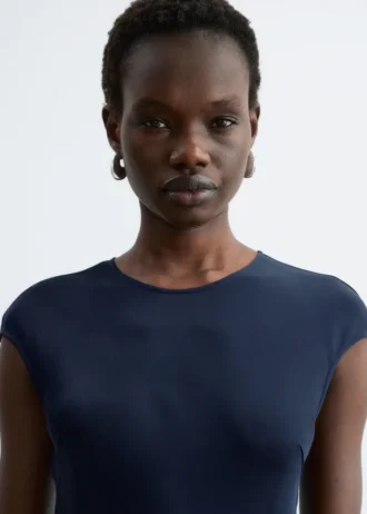 Figurbetontes Maxikleid aus Satin