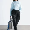 Geraffte Bluse mit Stehkragen
