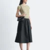 Geraffter Midirock aus Twill