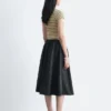 Geraffter Midirock aus Twill