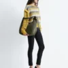 Gestreifter Strickpullover