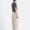Gestreiftes Woll-T-Shirt mit V-Ausschnitt