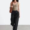 Gestricktes Tanktop mit U-Ausschnitt