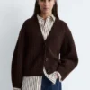 Grob gestrickter Cardigan
