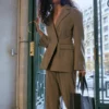 Taillierter Woll-Blazer