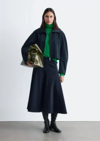 Jacke mit skulpturalen Ärmeln