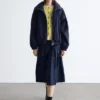 Jacke mit Stehkragen und Kordelzug