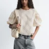 Jacquard-Bluse mit Ballonärmeln