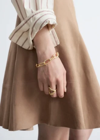 Kettenarmband mit klobigen Gliedern