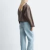Kurze Jeansjacke mit Cordkragen