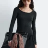 Langarmshirt mit U-Ausschnitt
