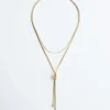 Lariat-Halskette mit Knotendetail