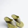 Leder-Kitten-Heels