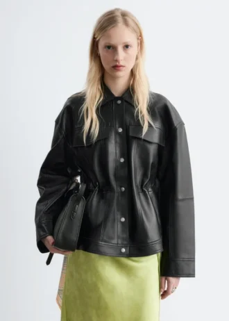 Lederjacke mit Kordelzug in der Taille