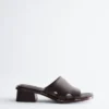 Ledersandalen mit Blockabsatz