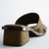 Ledersandalen mit Blockabsatz