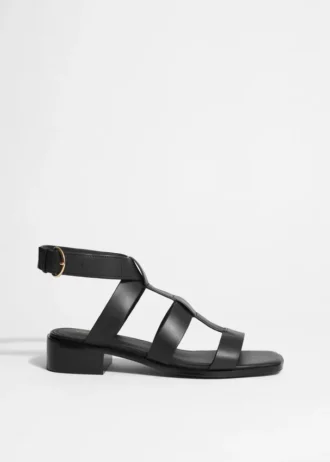Ledersandalen mit Fesselriemen